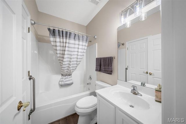 2203 Hawks Landing Drive C, Lake St Louis, MO 63367