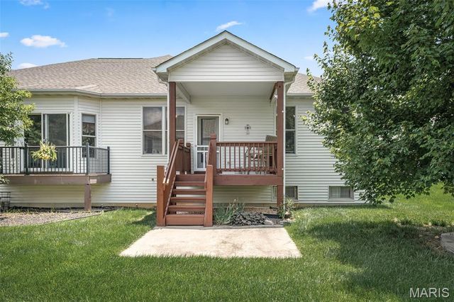 2203 Hawks Landing Drive C, Lake St Louis, MO 63367