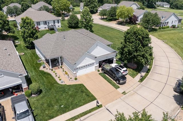 2203 Hawks Landing Drive C, Lake St Louis, MO 63367