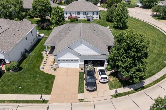 2203 Hawks Landing Drive C, Lake St Louis, MO 63367