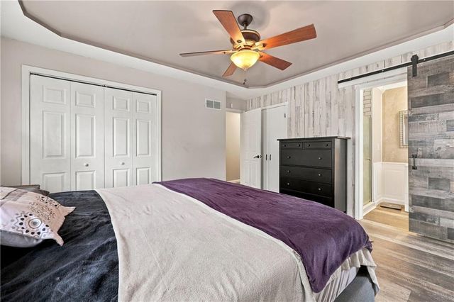 11517 McAnany Drive, Shawnee, KS 66203
