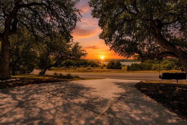 20808 Highland Lake DR, Lago Vista, TX 78645
