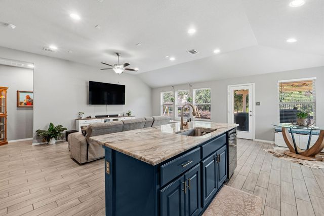 20808 Highland Lake DR, Lago Vista, TX 78645