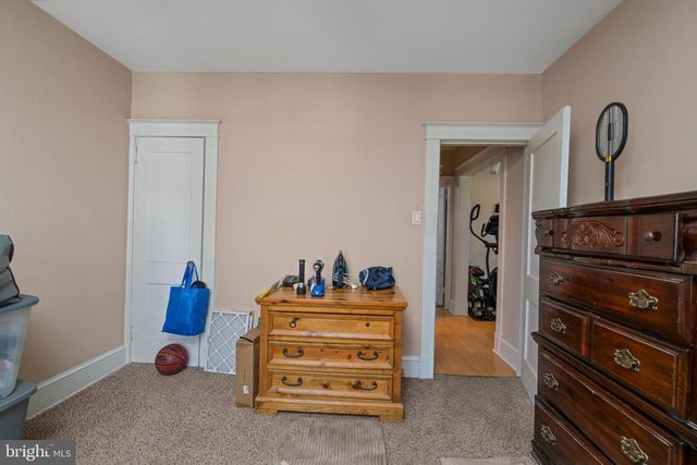 421 S WEST AVE, Vineland, NJ 08360