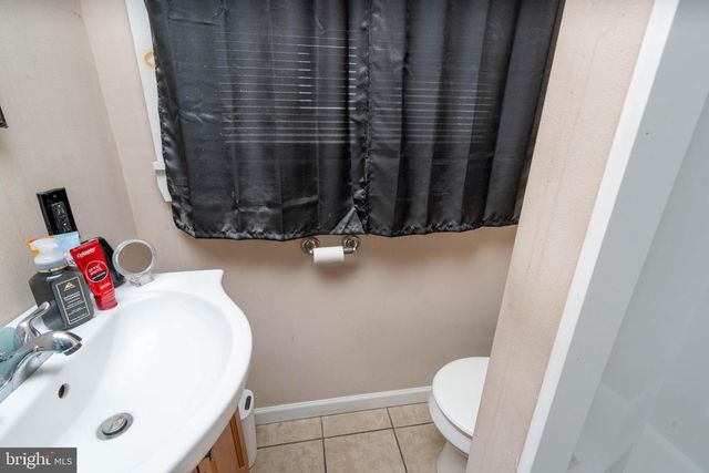 421 S WEST AVE, Vineland, NJ 08360