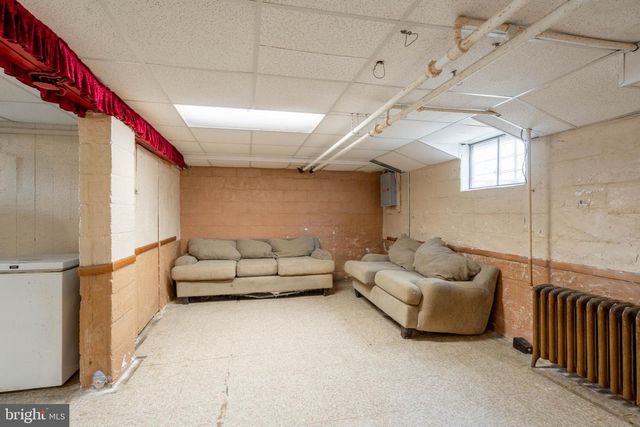 421 S WEST AVE, Vineland, NJ 08360