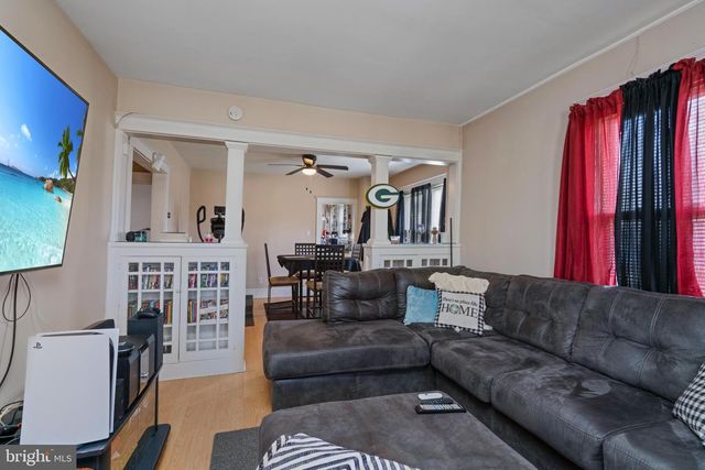 421 S WEST AVE, Vineland, NJ 08360