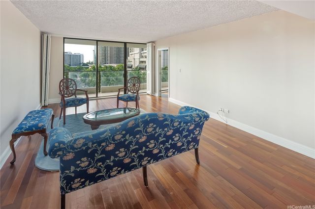 1860 Ala Moana Boulevard 802, Honolulu, HI 96815