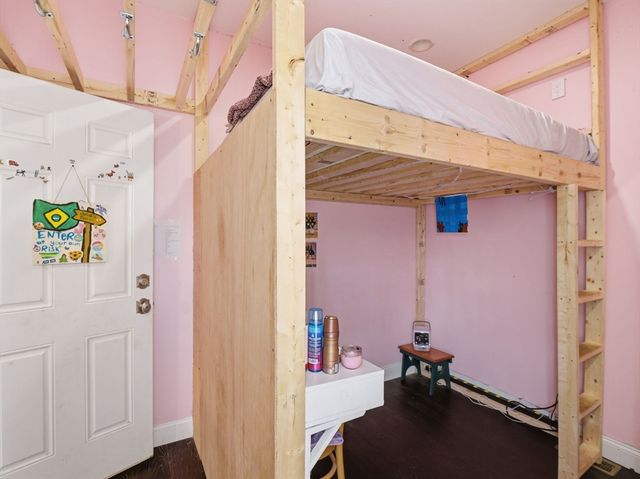 43 Twelfth, Lowell, MA 01850