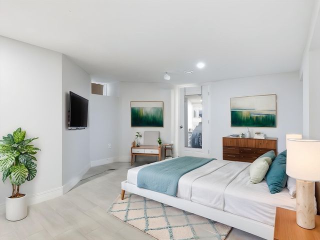 43 Twelfth, Lowell, MA 01850