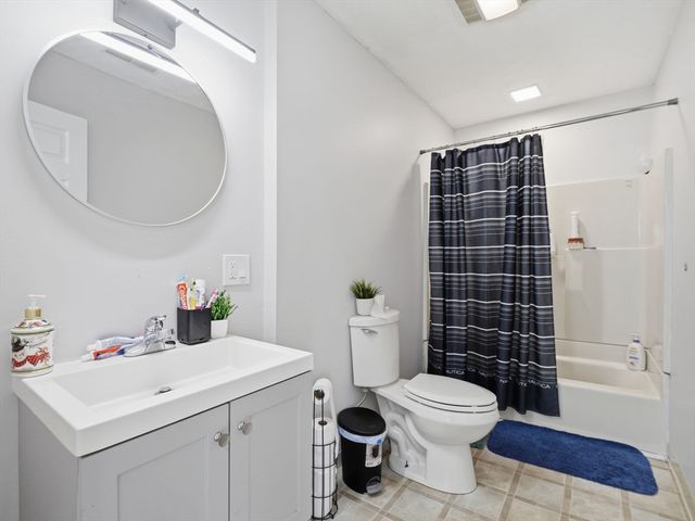 43 Twelfth, Lowell, MA 01850