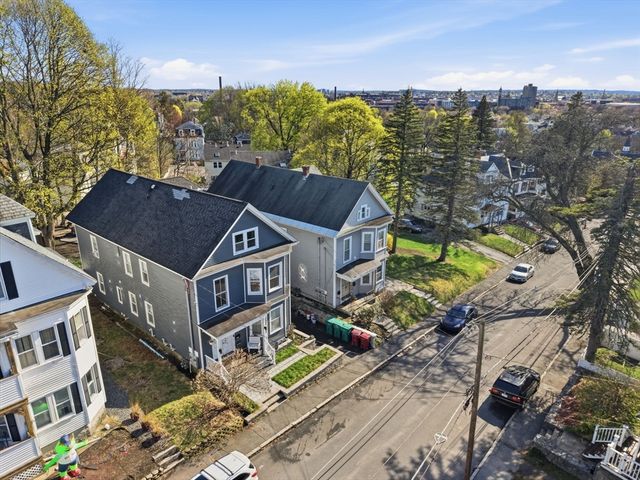 43 Twelfth, Lowell, MA 01850