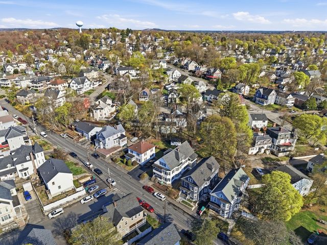 43 Twelfth, Lowell, MA 01850