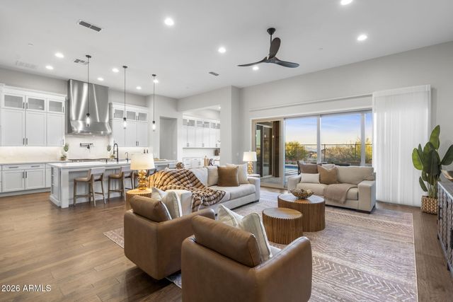 13315 E PARKVIEW Lane, Scottsdale, AZ 85255