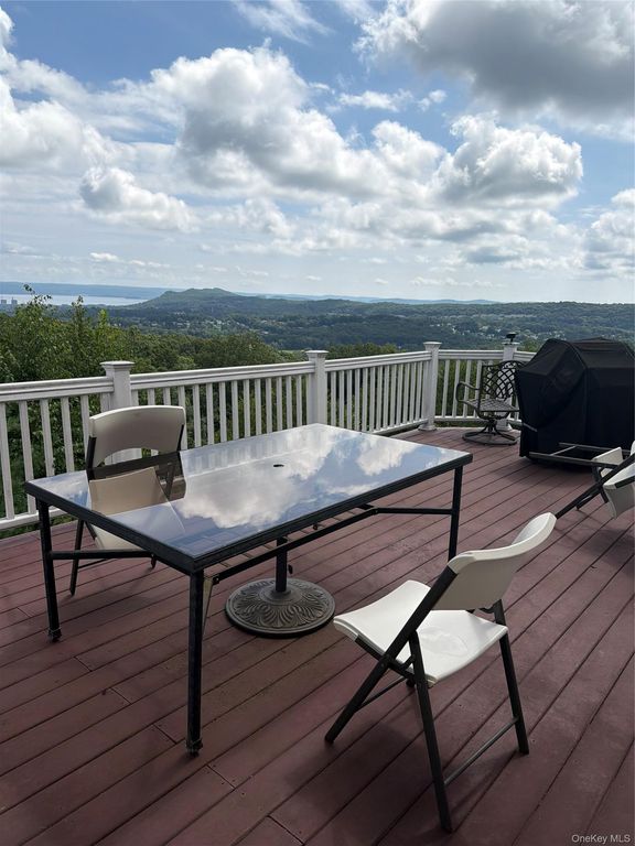 107 Overlook Road, Pomona, NY 10970 — photo 3