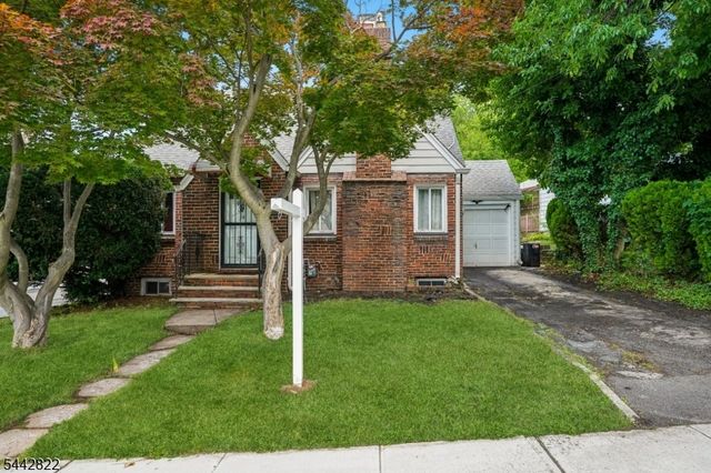 24 Springer St, Belleville Twp., NJ 07109
