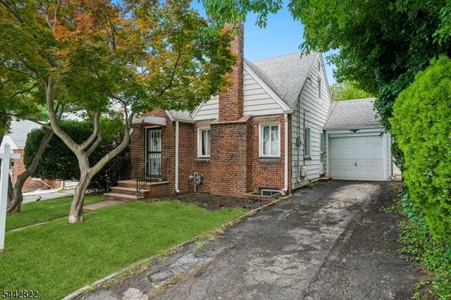 24 Springer St, Belleville Twp., NJ 07109