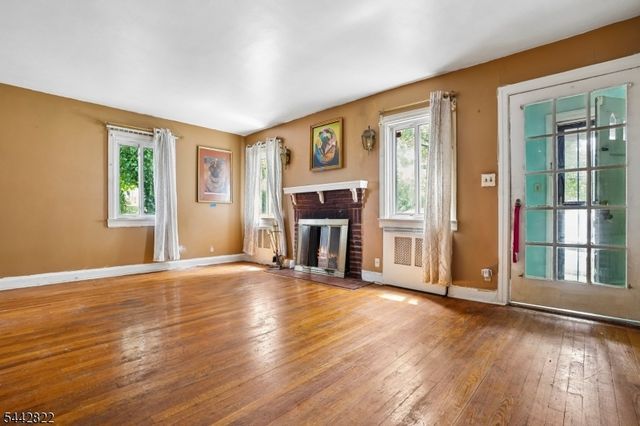 24 Springer St, Belleville Twp., NJ 07109