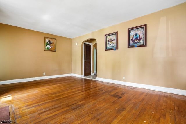 24 Springer St, Belleville Twp., NJ 07109