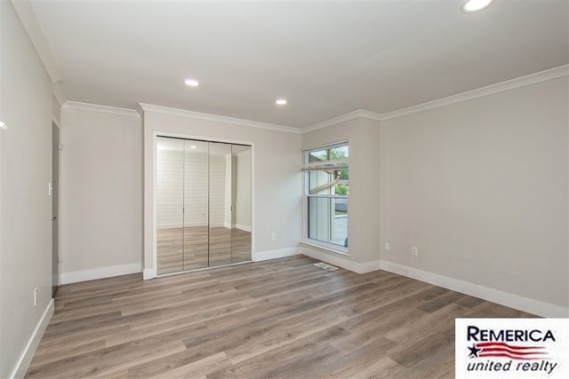 23532 Lahser Road, Southfield, MI 48033