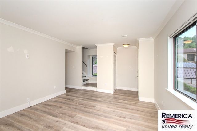23532 Lahser Road, Southfield, MI 48033