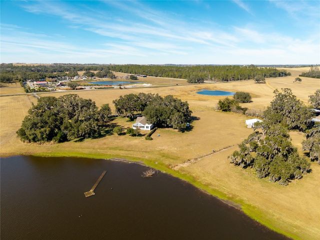 9504 FORT KING ROAD, Dade City, FL 33525