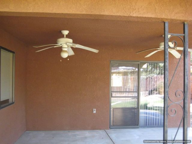 1826 E Shea Drive, Fresno, CA 93720