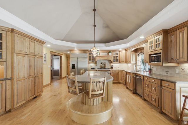 13 WINDSONG, Sandy, UT 84092