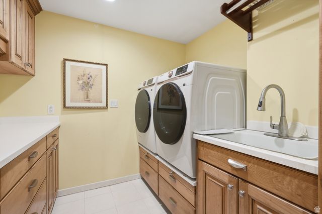 13 WINDSONG, Sandy, UT 84092