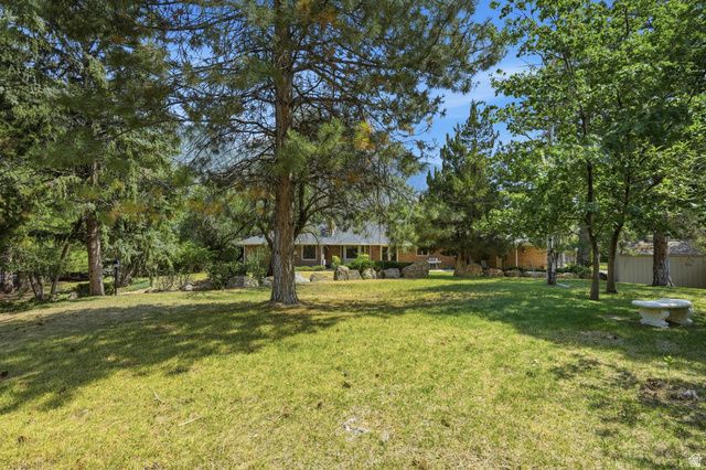 13 WINDSONG, Sandy, UT 84092