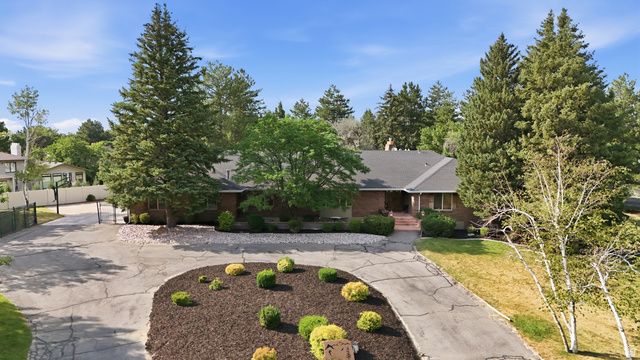 13 WINDSONG, Sandy, UT 84092