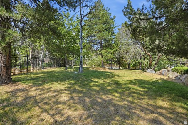 13 WINDSONG, Sandy, UT 84092