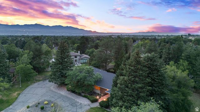 13 WINDSONG, Sandy, UT 84092