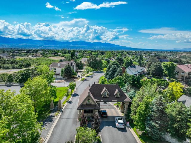 13 WINDSONG, Sandy, UT 84092