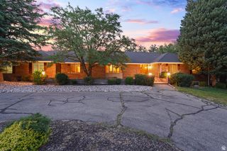 13 WINDSONG, Sandy, UT 84092
