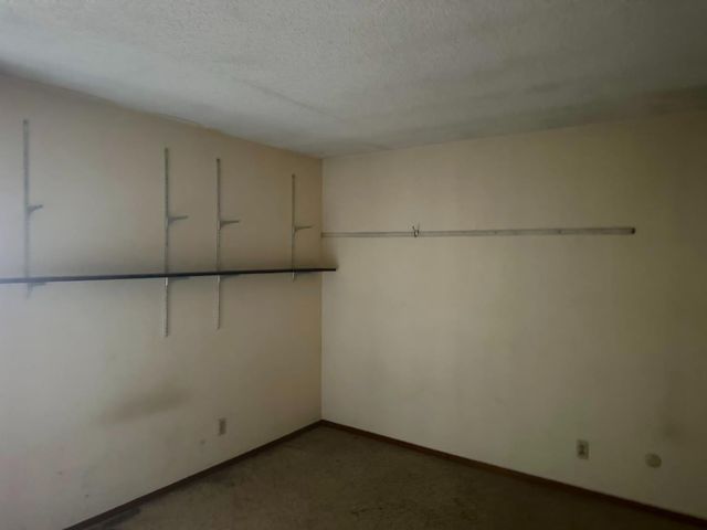 2153 Knowles Street, Selma, CA 93662