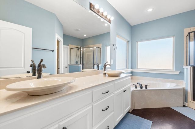 7190 LINNIE CV, Arlington, TN 38002