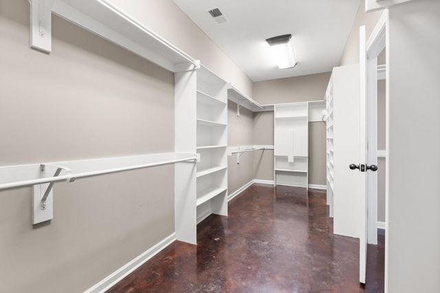 7190 LINNIE CV, Arlington, TN 38002