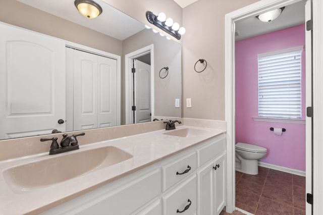 7190 LINNIE CV, Arlington, TN 38002