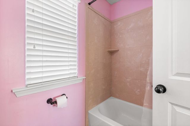 7190 LINNIE CV, Arlington, TN 38002