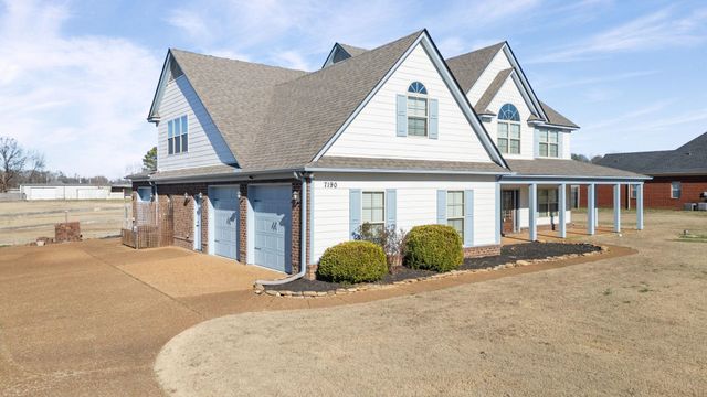 7190 LINNIE CV, Arlington, TN 38002