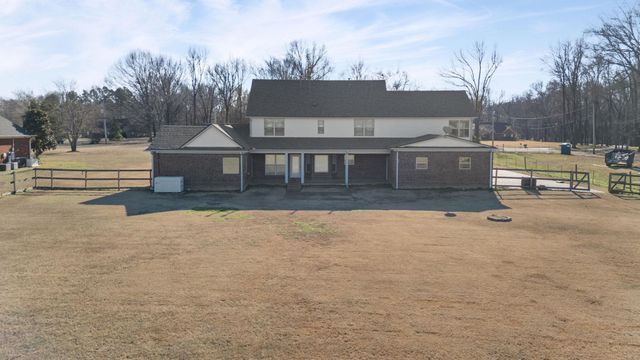 7190 LINNIE CV, Arlington, TN 38002