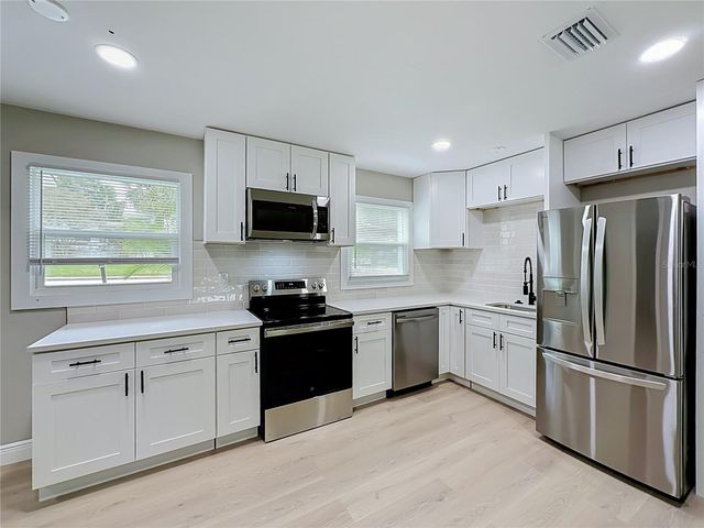 1320 NW 55TH STREET, Gainesville, FL 32605