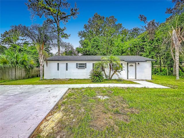 1320 NW 55TH STREET, Gainesville, FL 32605