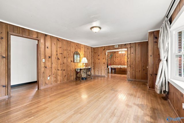 1704 Dianne Street SW, Decatur, AL 35601