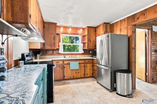 1704 Dianne Street SW, Decatur, AL 35601