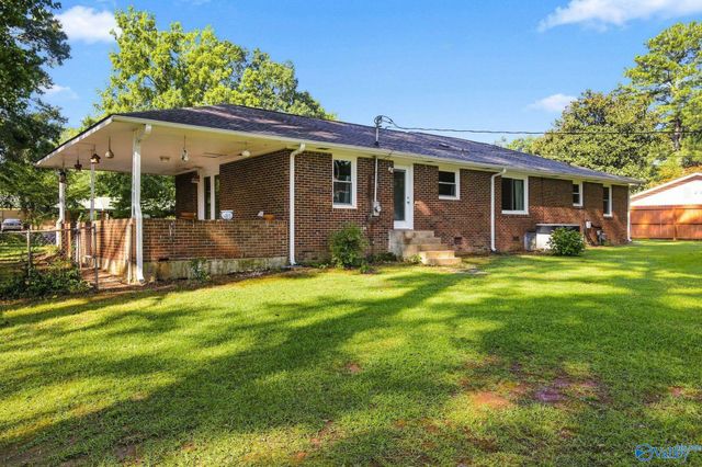 1704 Dianne Street SW, Decatur, AL 35601
