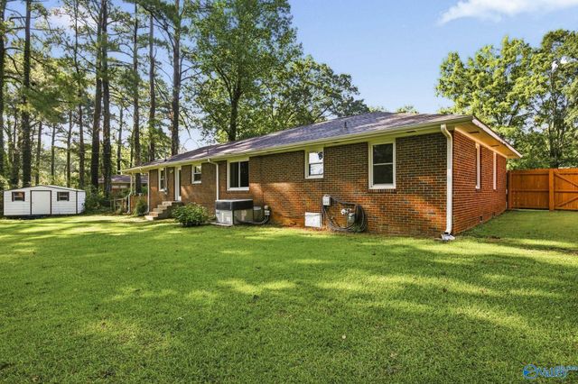 1704 Dianne Street SW, Decatur, AL 35601