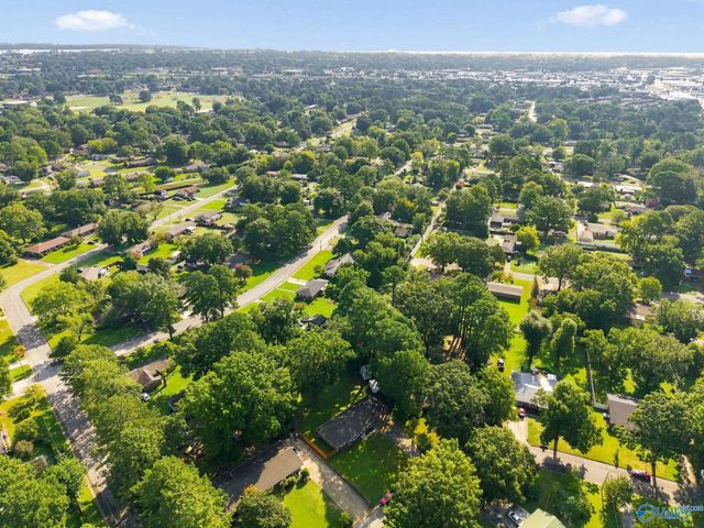 1704 Dianne Street SW, Decatur, AL 35601