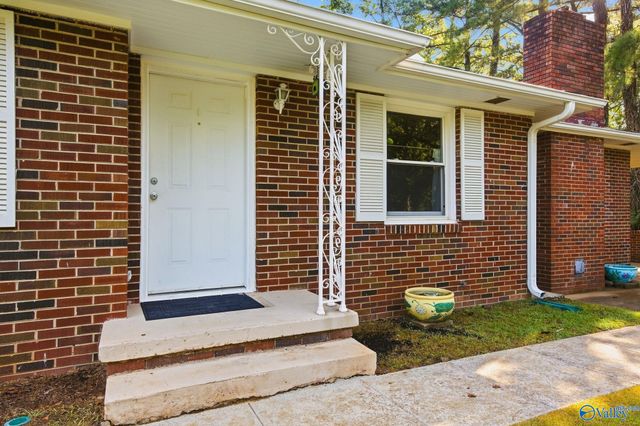 1704 Dianne Street SW, Decatur, AL 35601